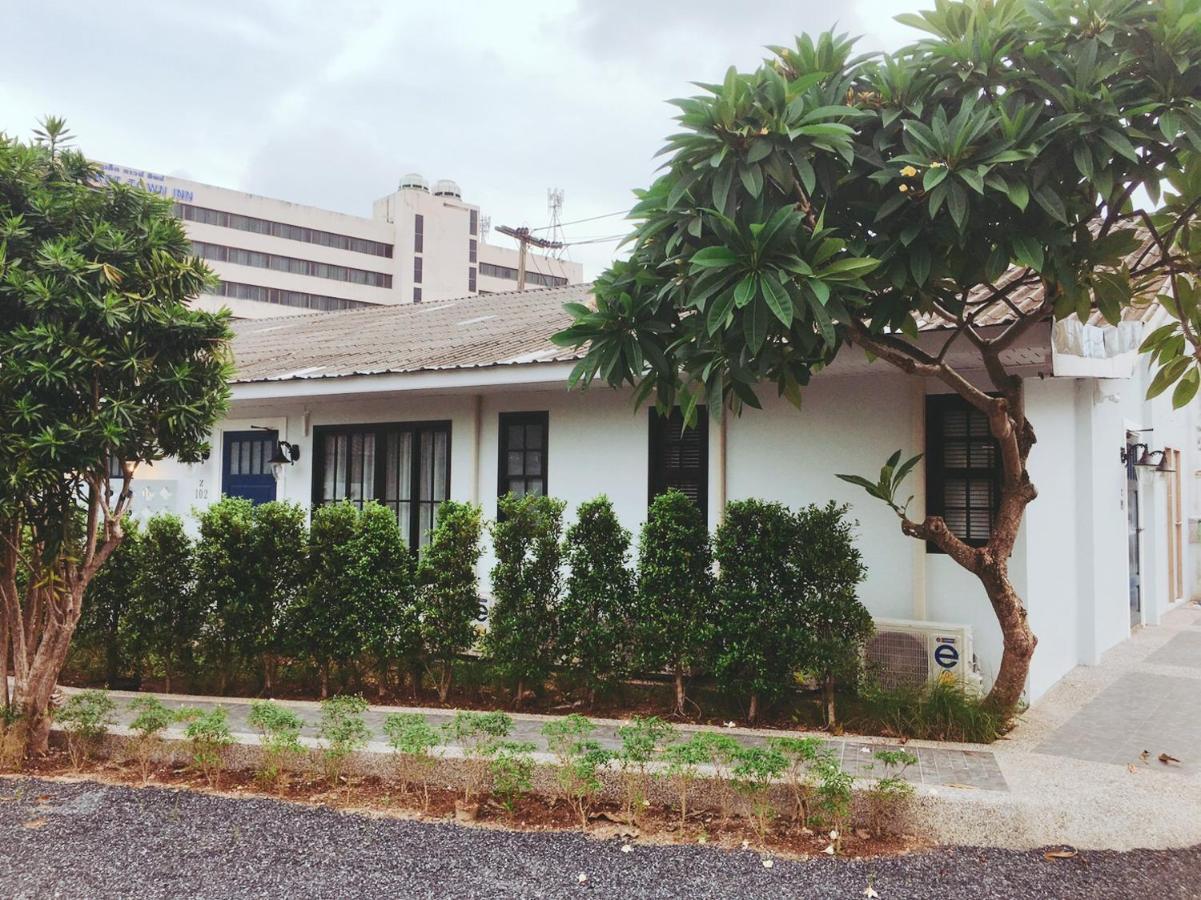 Snoozy Guesthouse Phuket Екстериор снимка