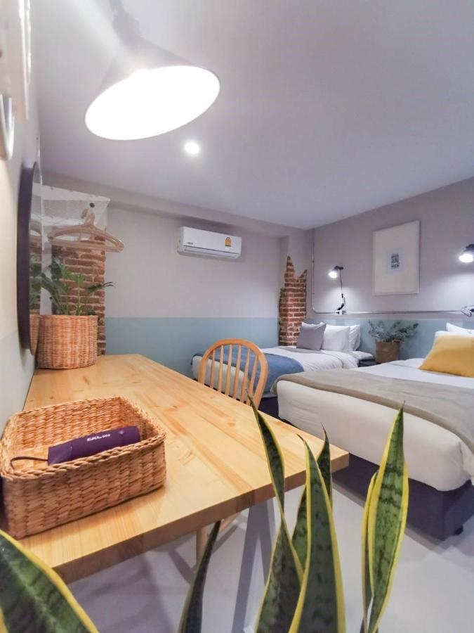 Snoozy Guesthouse Phuket Екстериор снимка