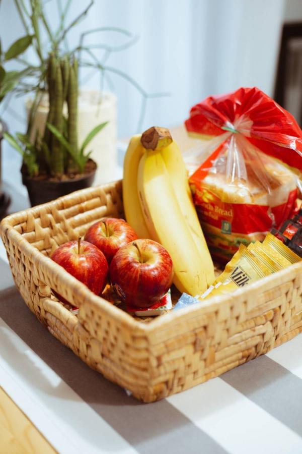 Snoozy Guesthouse Phuket Екстериор снимка